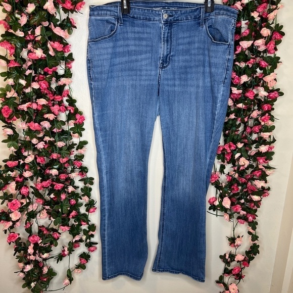 Old Navy Kicker Bootcut Jeans Plus Size Casual Demim Womens 18 Casual Comfort - Picture 1 of 11